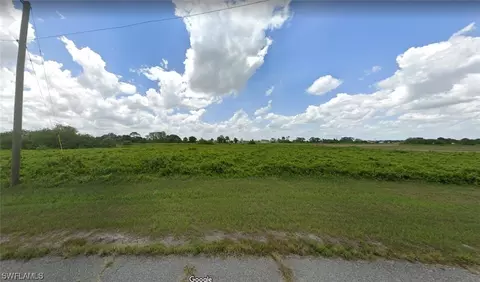 9033 Bamboo Cir, Labelle, FL 33935 photo 3