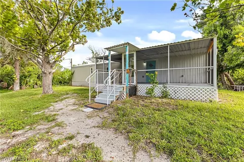 3522 Gainsboro Rd, Port Charlotte, FL 33953