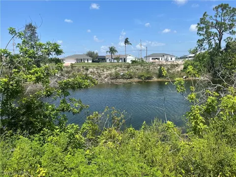 1716 NW 6th Pl, Cape Coral, FL 33993