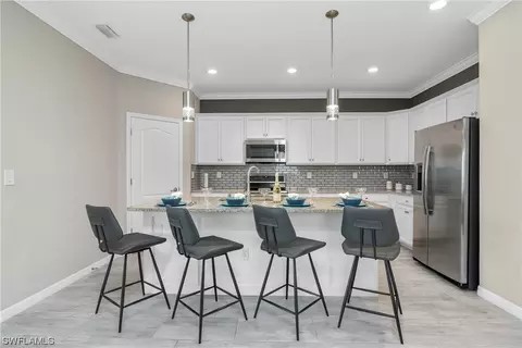 19556 Utopia Ln, Estero, FL 33928 photo 4
