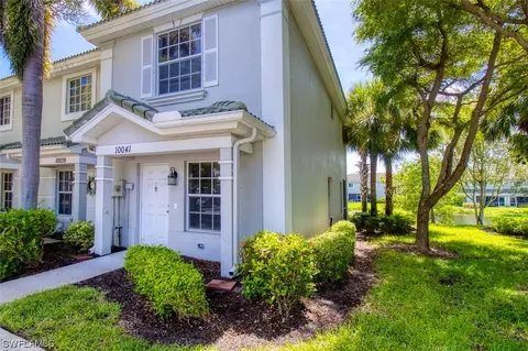 10041 Poppy Hill Dr, Fort Myers, FL 33966