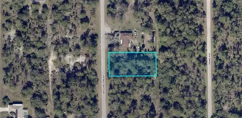 1016 Wellington Ave, Lehigh Acres, FL 33972