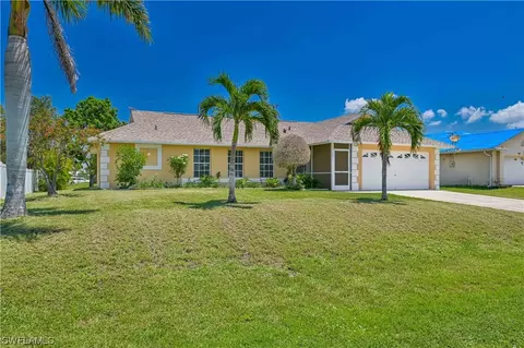 703 SW 21st Ln, Cape Coral, FL 33991