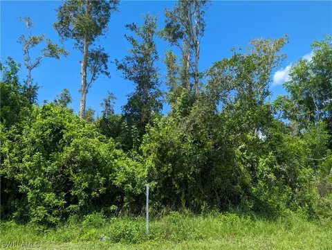 17370 Dumont Dr, Fort Myers, FL 33967