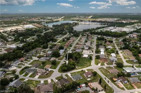 17507509 Ellie Dr, Fort Myers, FL 33967