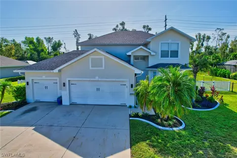 15381 Briarcrest Cir, Fort Myers, FL 33912