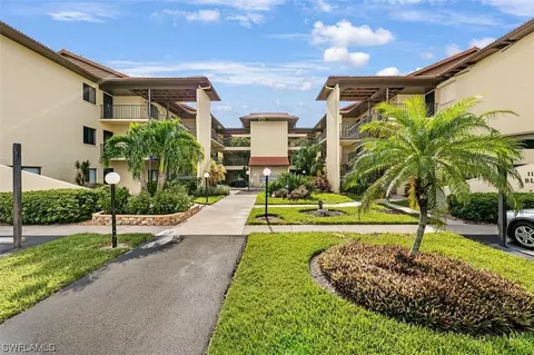 11110 Caravel Cir #105, Fort Myers, FL 33908