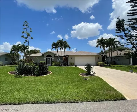 1214 SE 21st Ln, Cape Coral, FL 33990