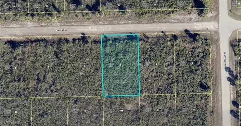3005 73rd St W, Lehigh Acres, FL 33971