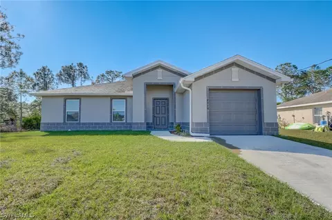 3215 46th St W, Lehigh Acres, FL 33971
