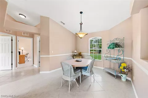 2270 Robin Dr, Naples, FL 34117 photo 7