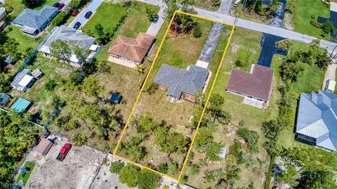 2270 Robin Dr, Naples, FL 34117 photo 36