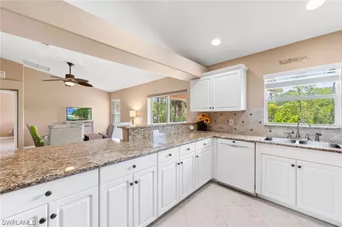 2270 Robin Dr, Naples, FL 34117 photo 13