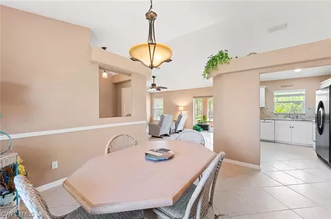 2270 Robin Dr, Naples, FL 34117 photo 8