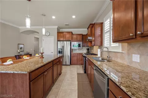 10562 Jackson Square Dr, Estero, FL 33928 photo 12