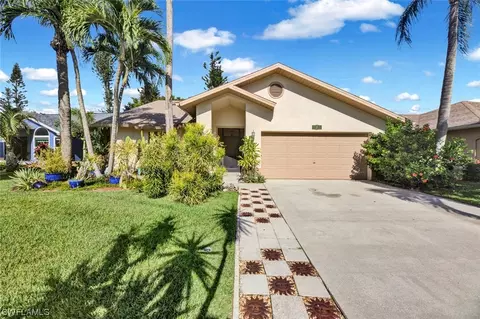 13132 Radcliffe Dr, Fort Myers, FL 33966