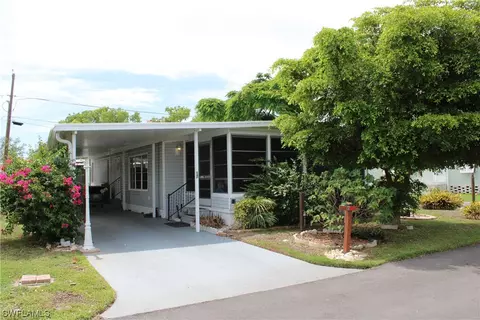 17 Garden Dr, Fort Myers, FL 33908