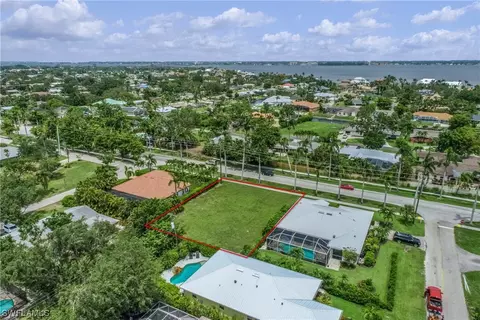 12271 Mcgregor Blvd, Fort Myers, FL 33919