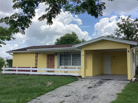 216 Seaton Ave, Lehigh Acres, FL 33936