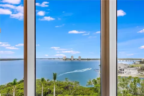 4137 Bay Beach Ln #566, Fort Myers Beach, FL 33931