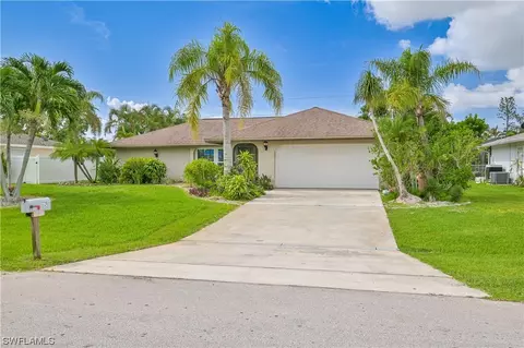 1724 SE 8th Ter, Cape Coral, FL 33990