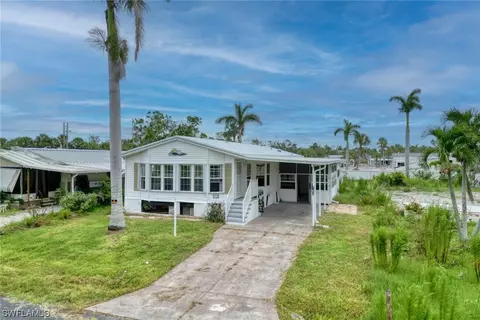 149 Raintree Ln, Fort Myers, FL 33908