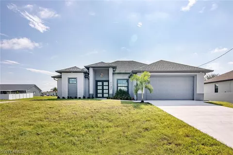 1137 NE 4th Ave, Cape Coral, FL 33909