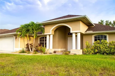 1816 NE 26th Ter, Cape Coral, FL 33909