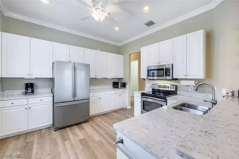 21541 Berwhich Run, Estero, FL 33928 photo 11