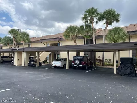 5890 Trailwinds Dr #523, Fort Myers, FL 33907