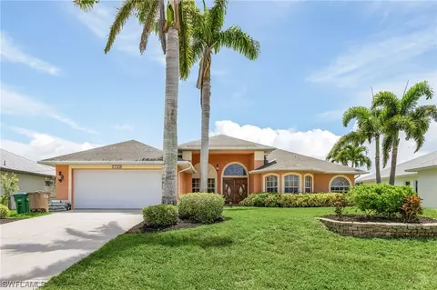 1725 SW 17th Pl, Cape Coral, FL 33991