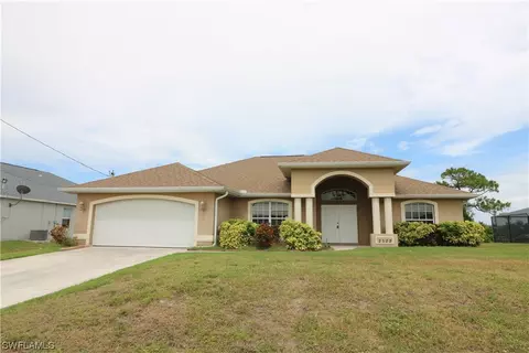 2522 NE 6th Pl, Cape Coral, FL 33909