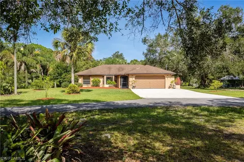 9651 W Bahia Vista Rd, North Fort Myers, FL 33917