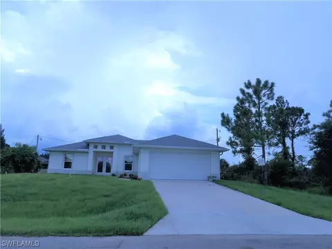 2504 E 11th St, Lehigh Acres, FL 33936