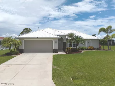 320 NW 13th Ter, Cape Coral, FL 33993