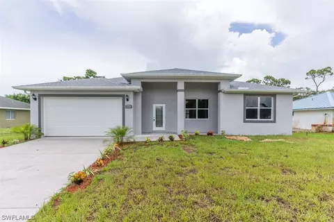 9025 Cypress Dr N, Fort Myers, FL 33967