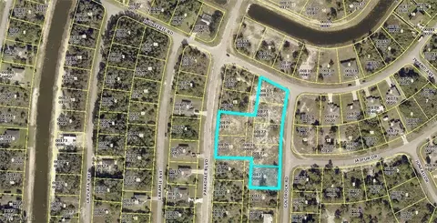 720 Goldrock Rd, Lehigh Acres, FL 33974
