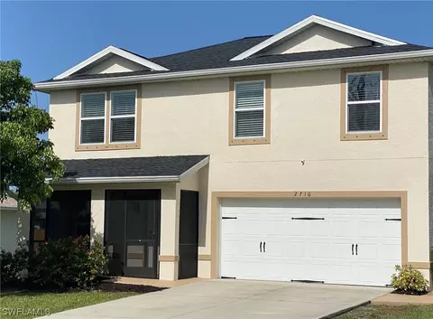 2716 SW Santa Barbara Pl, Cape Coral, FL 33914