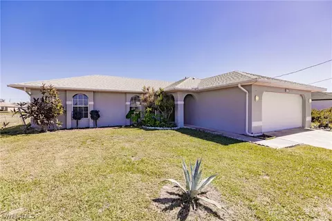 409 NW 18th Pl, Cape Coral, FL 33993