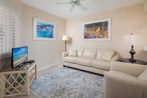 40 Seagate Dr #802-A, Naples, FL 34103 photo 10