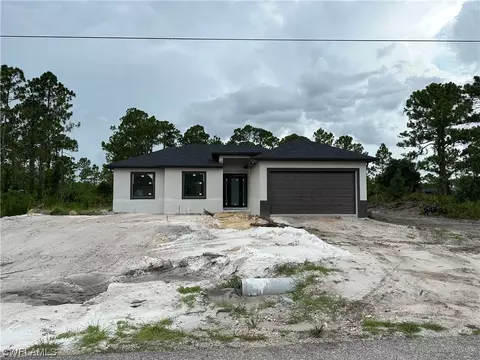 1005 Eighth Ave, Lehigh Acres, FL 33972
