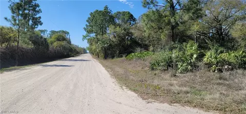7717 21st Ter, Labelle, FL 33935