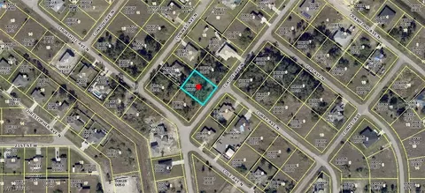 2403 Claude Ave N, Lehigh Acres, FL 33971