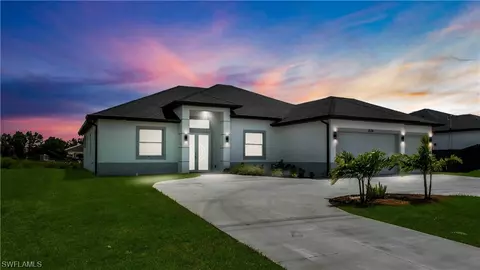 1624 NE 10th Ln, Cape Coral, FL 33909