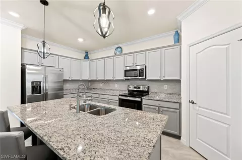 19668 Utopia Ln, Estero, FL 33928 photo 13