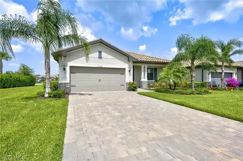 19668 Utopia Ln, Estero, FL 33928