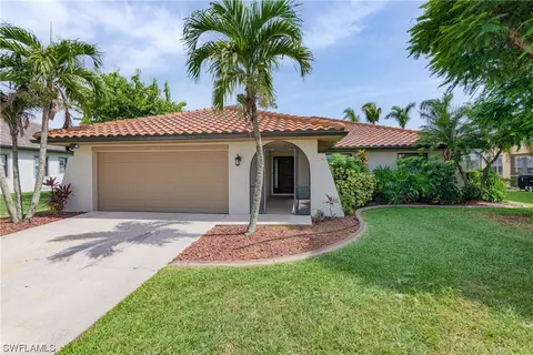 1806 SW 43rd St, Cape Coral, FL 33914