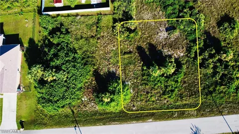 1062 Halby Ave S, Lehigh Acres, FL 33974