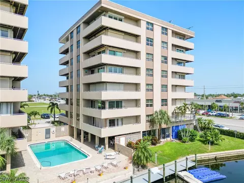 4803 Sunset Ct #608, Cape Coral, FL 33904
