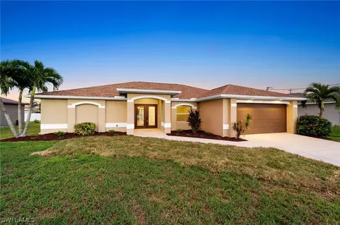 3127 SW 19th Pl, Cape Coral, FL 33914